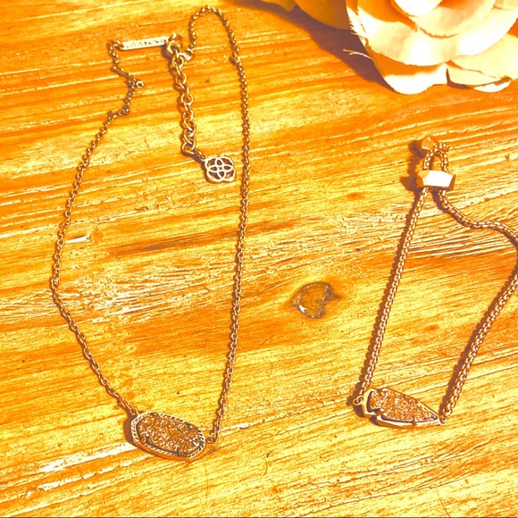 Kendra Scott Dusty Rose Gold Necklace AND Bracelet - Picture 3 of 6